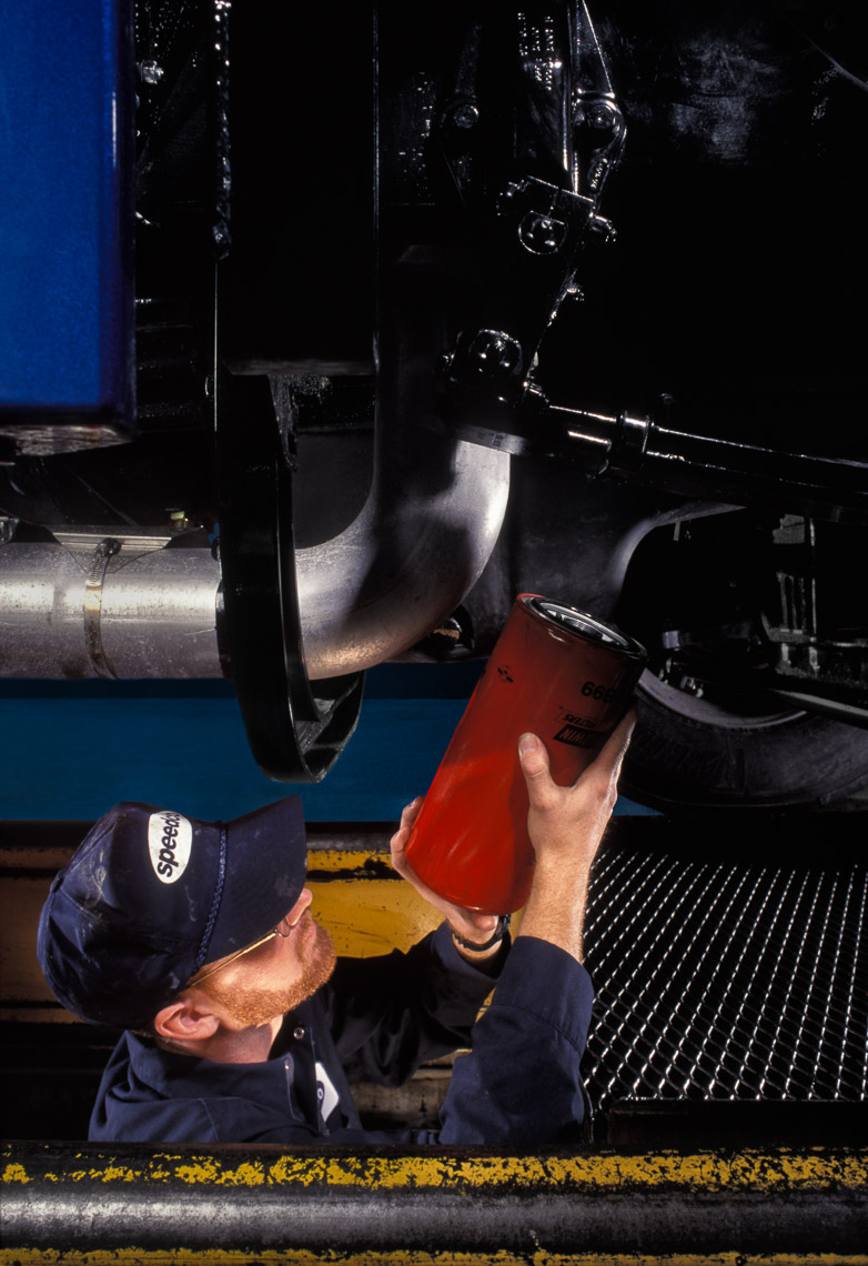 Speedco - Technician Installing Oil Filter